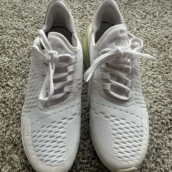 Nike Air Max 270 White big kid size 6, women’s size 7.5 - Picture 3 of 4